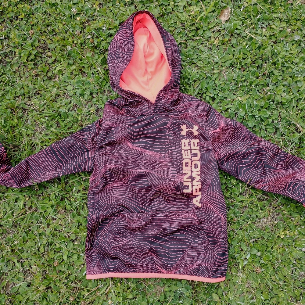 Youth Small Under Armour Hoodie
